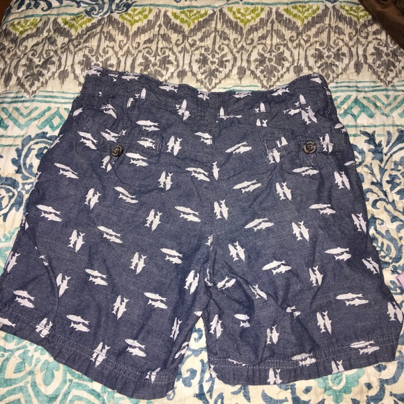 JKhaki Shark Shorts Boys Size 10 - Picture 4 of 5